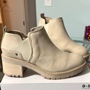 Stylish Beige Ankle Booties